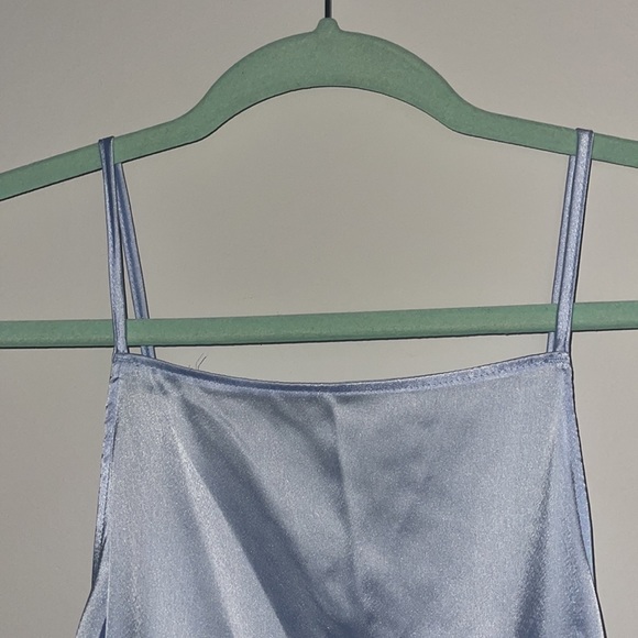 Silky light blue open back with bow bodysuit - Picture 6 of 10
